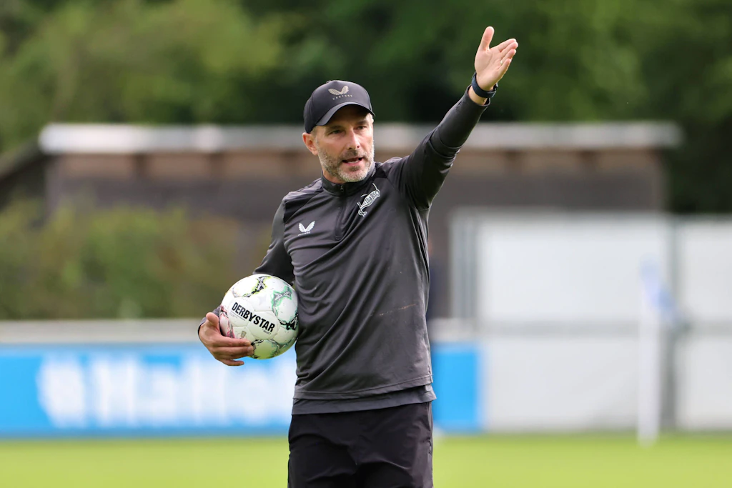 „Nicht runter vom Gaspedal!“ Wie Stefan Leitl Hertha BSC weiter formen möchte