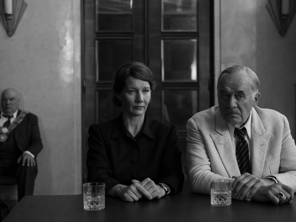 „Vaterland“: Dieser Film ist ein Geschenk an die Deutschen