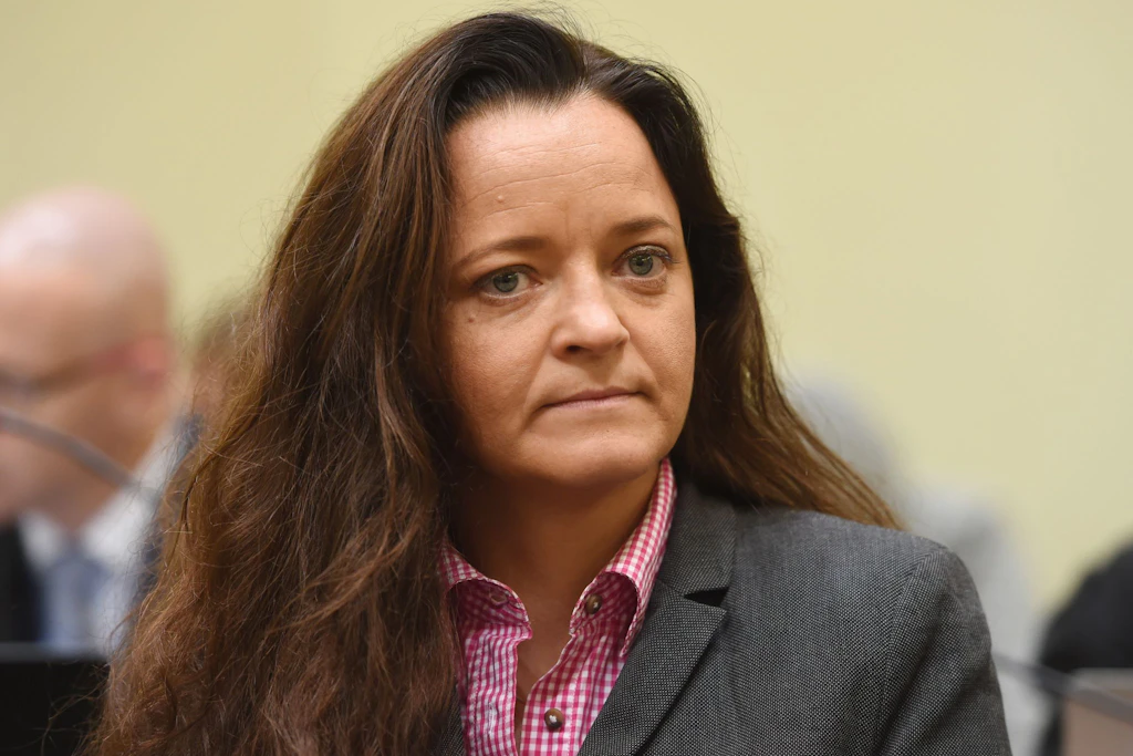 Beate Zschäpe will vorzeitig aus der Haft entlassen werden.