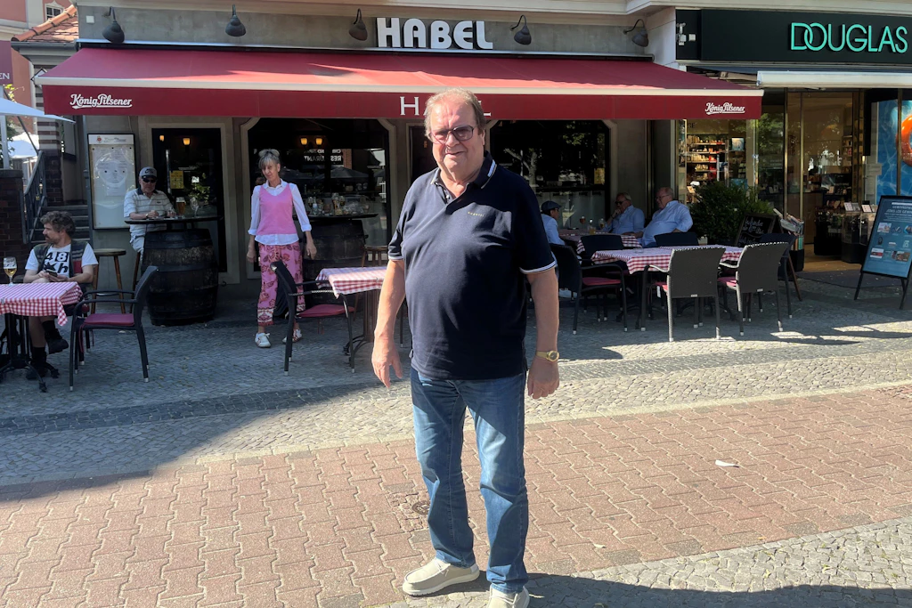 Uwe Köhrich baute das Berliner Familienunternehmen Reifen Köhrich auf und ist ein beliebter Sportsponsor in der Stadt.