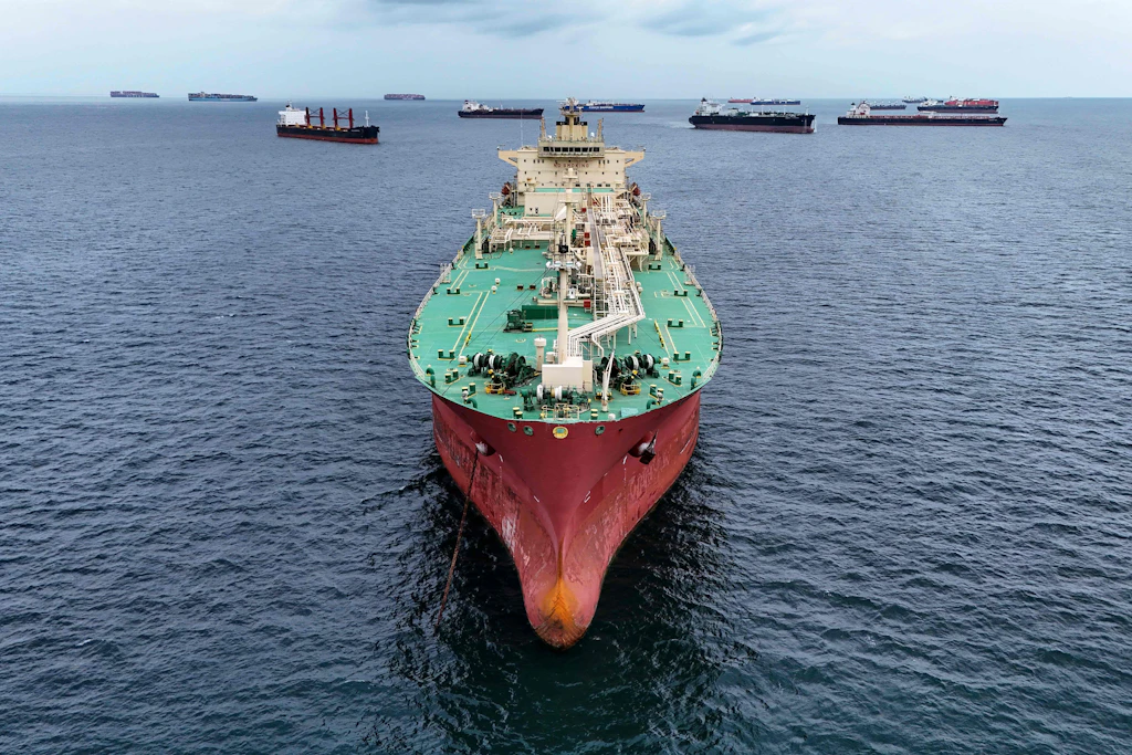 Ein LPG-Tanker vor der Passage durch den Panama-Kanal.
