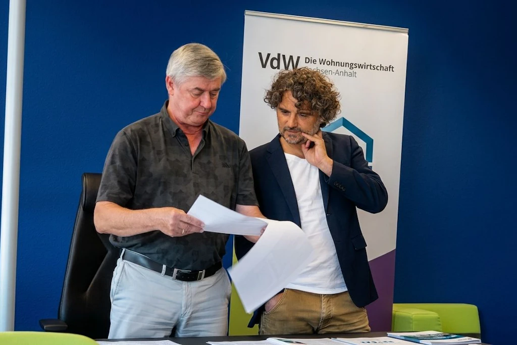 Jens Zillman, Direktor des Verbands der Wohnungswirtschaft Sachsen-Anhalt, im Gespräch mit OAZ-Redakteur Florian Warweg: „Der Bund ist nicht bereit und in der Lage, auf die ostdeutsche Spezifik einzugehen.“