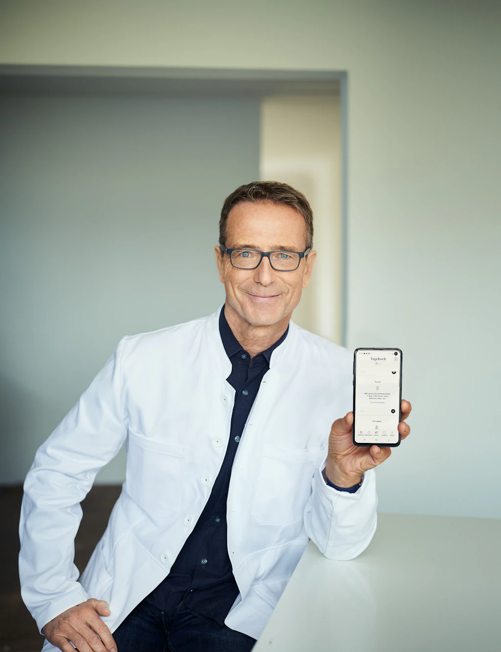 Ernährungs-Doc mit Endometriose-Plan: Können Frauen ihren Schmerz jetzt wegessen?