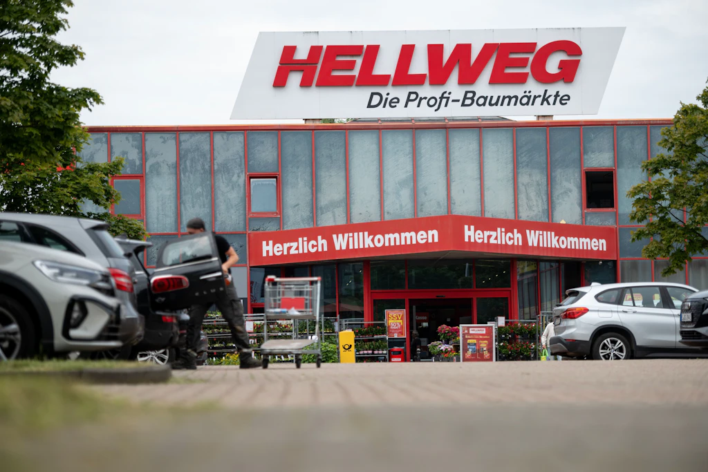 Die Dortmunder Baumarktkette Hellweg hat Insolvenz in Eigenverwaltung angemeldet.