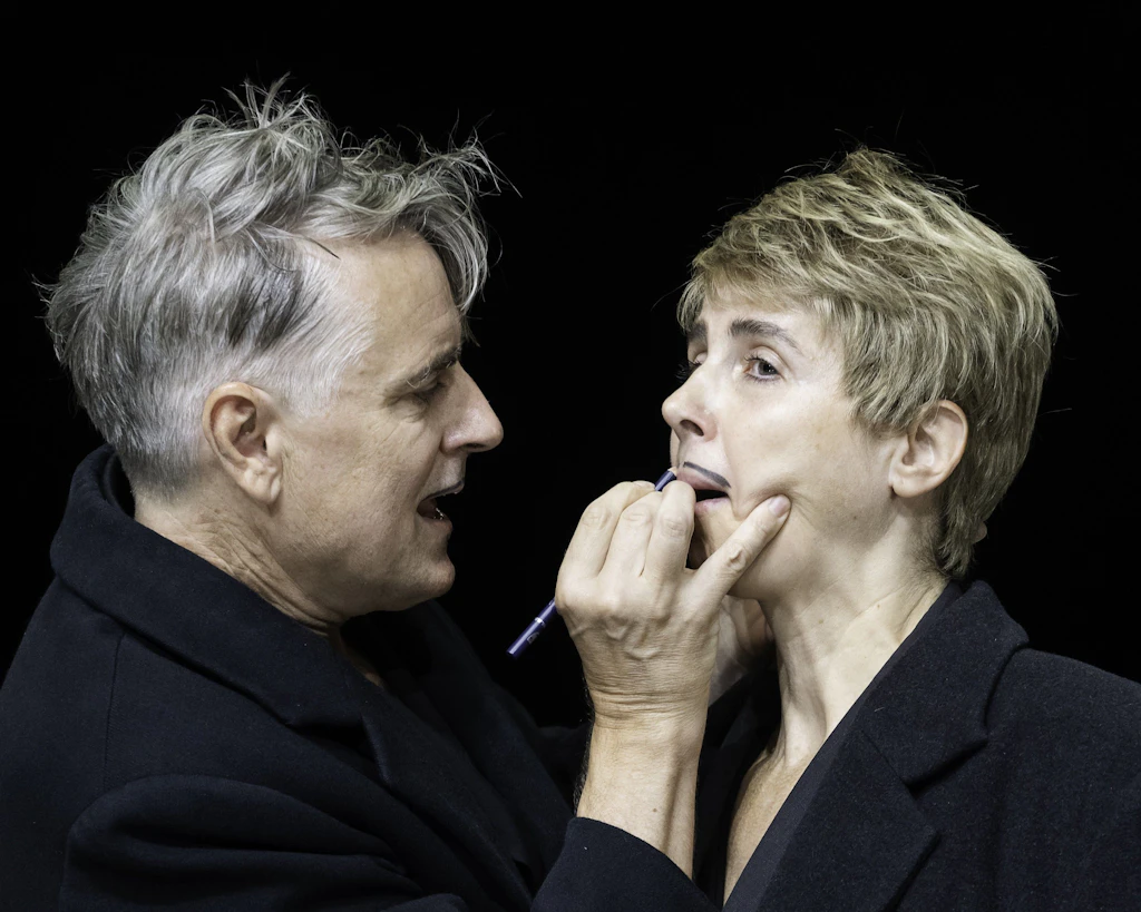 „Schnee von gestern, Schnee von morgen“: Peter Handkes Sprachspiel am Berliner Ensemble