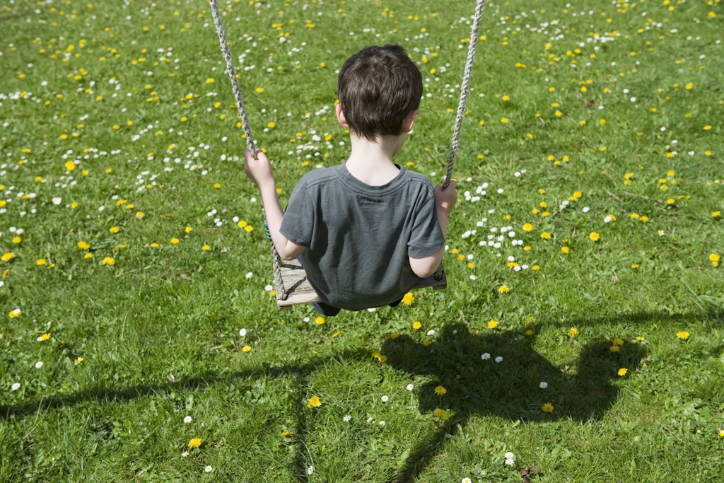 Mutter lässt Sohn (5) allein auf den Spielplatz gehen – und verliert ihren Job