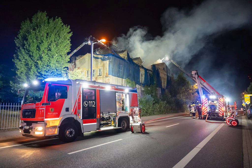 Serie von Bränden hält Feuerwehr in Leipzig am Wochenende in Atem