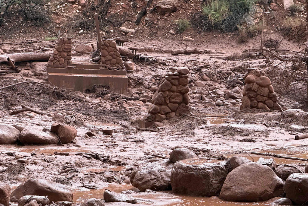 Eine Steinbrücke, die in den Sturzfluten im Grand Canyon zerstört wurde.