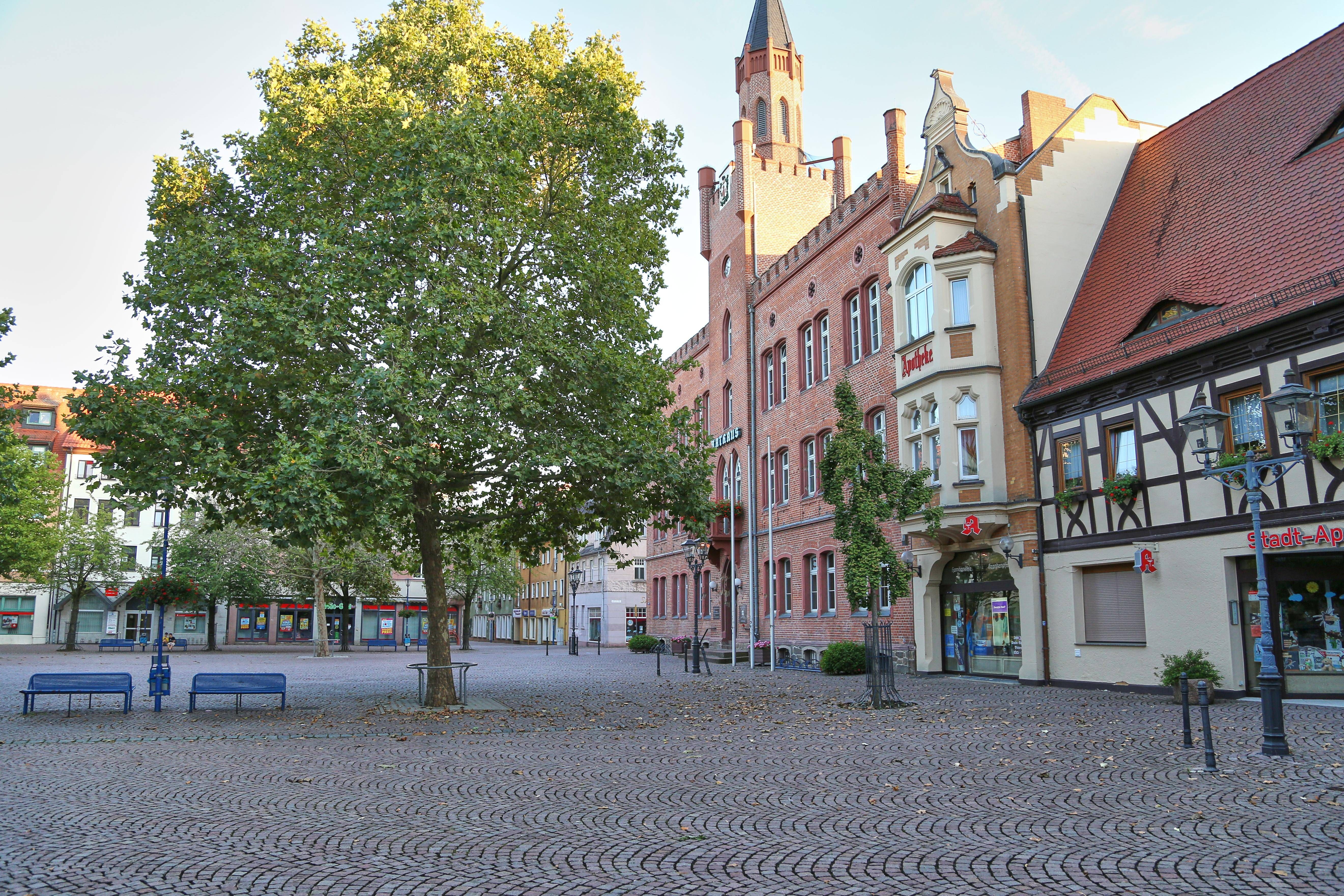 Bitterfelder Stadtfest abgesagt – Wirbel um linkes Protestcamp