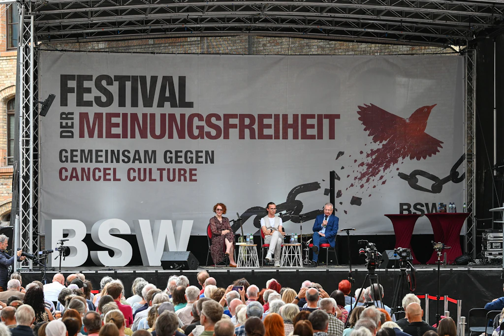 Umkämpfter Begriff: Podiumsgespräch bei dem vom BSW veranstalteten „Festival der Meinungsfreiheit“ am 30. August.