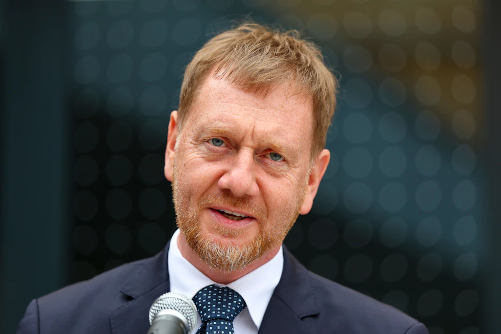 Michael Kretschmer (CDU), Ministerpräsident von Sachsen, bringt neue Ansätze für das VW-Werk in Zwickau.