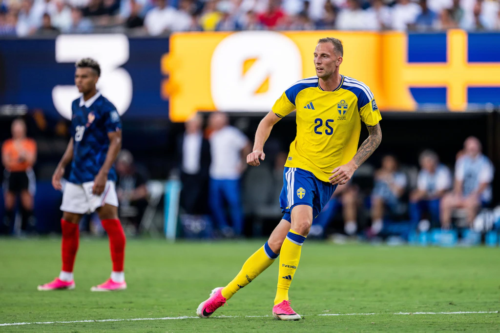 Stürmer Gustaf Nilsson spielte für Schweden bei der WM. Jetzt soll er für Hertha BSC auf Torejagd gehen.