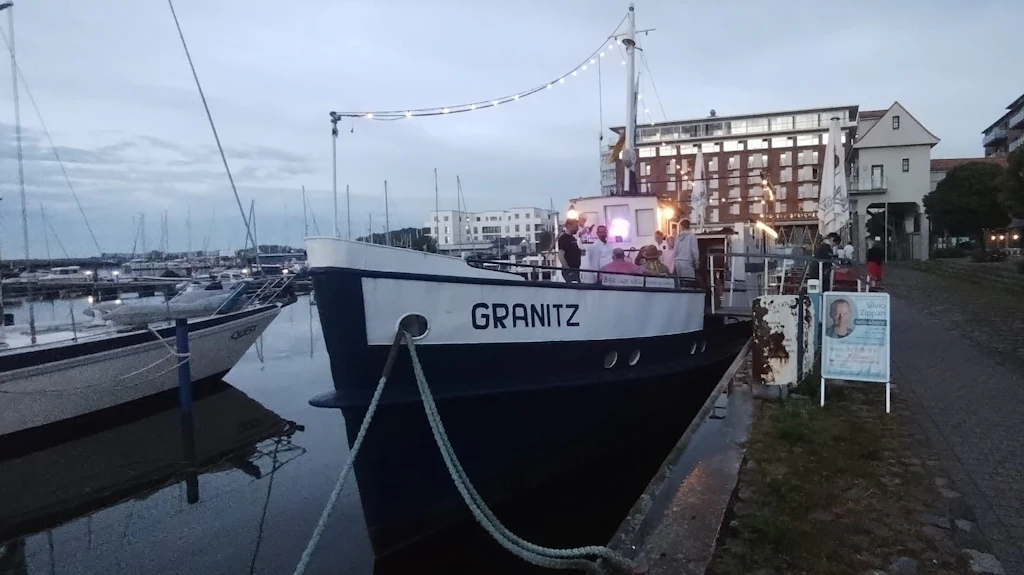 120 Jahre MS „Granitz“: Party an der Ostsee auf einem einst in Berlin versenkten Schiff