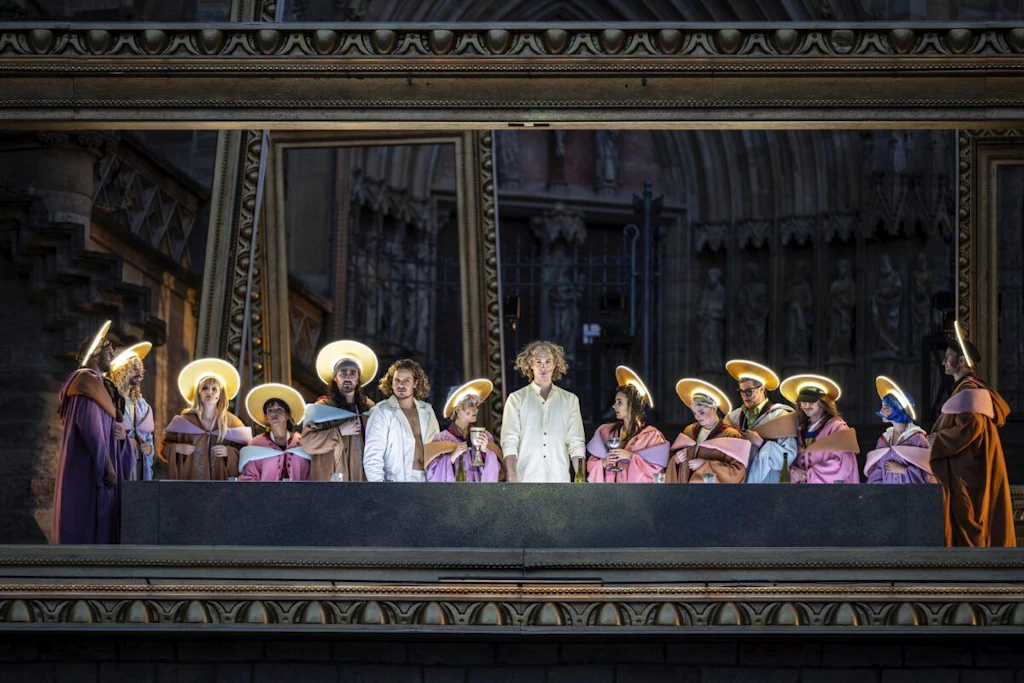 Die Domstufen-Festspiele in Erfurt lockten heuer rund 44.300 Besucher vor den Dom. „Jesus Christ Superstar“ brachte eine noch nie dagewesene Auslastung von 100 Prozent aller Plätze mit sich.