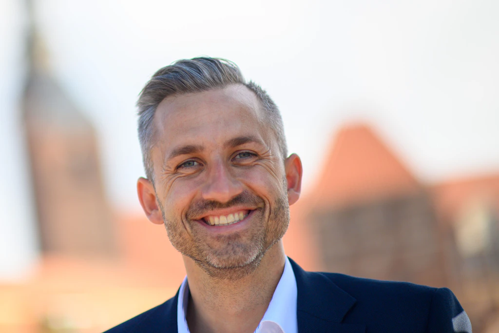 Täuscht sein Lächeln? Ulrich Siegmund, AfD-Spitzenkandidat bei den Landtagswahlen in Sachsen-Anhalt.