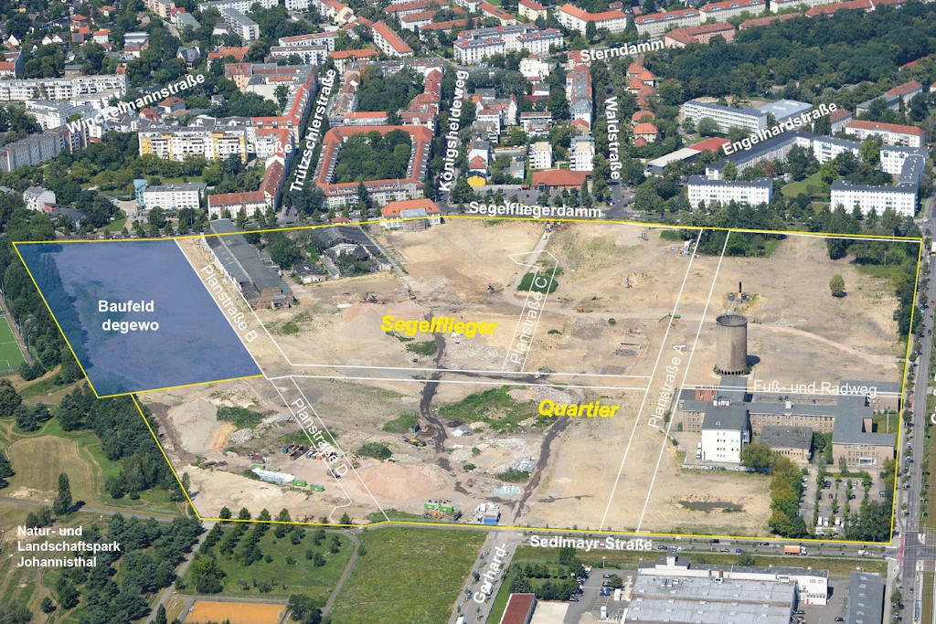 Im linken Teil (grau schraffiert) des Segelflieger-Quartiers baut die Degewo 544 Wohnungen. Insgesamt entsteht hier ein kompletter Stadtteil mit 1800 Wohnungen, Kita, Gewerbeflächen und Stadtteilzentrum.