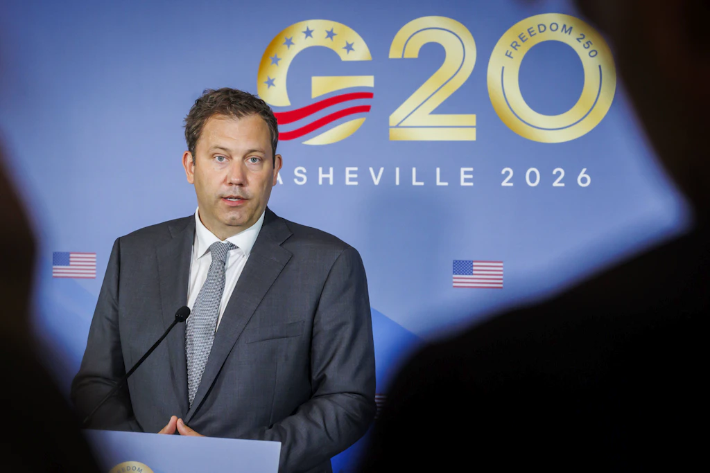 Bundesfinanzminister Lars Klingbeil bei einem Pressestatement zum G20-Finanztreffen in Asheville.