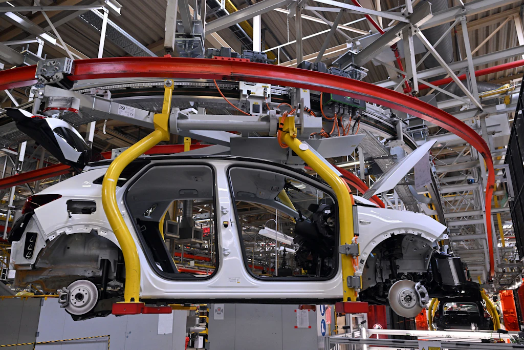 Die deutsche Autoindustrie steht unter Druck.