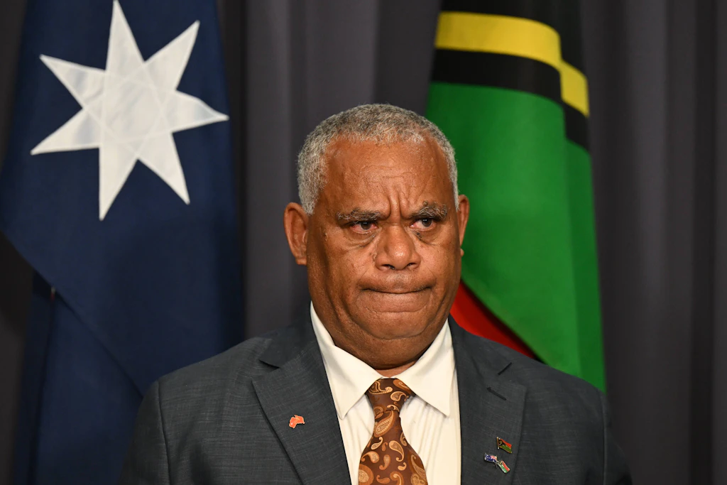 Vanuatus Premierminister Jotham Napat vertritt im Streit mit Frankreich den Anspruch seines Landes auf die Inseln Matthew und Hunter.