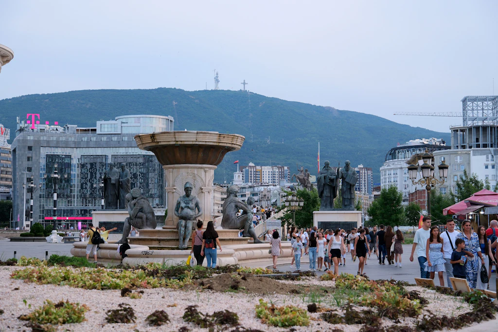Stadtzentrum von Nordmazedoniens Hauptstadt Skopje