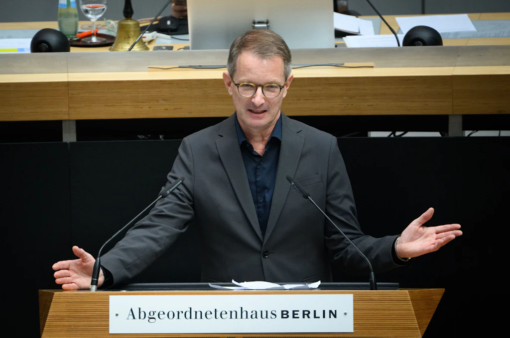 Kehrtwende beim rbb: BSW-Mann Alexander King wird vier Tage vor der Berlin-Wahl doch eingeladen