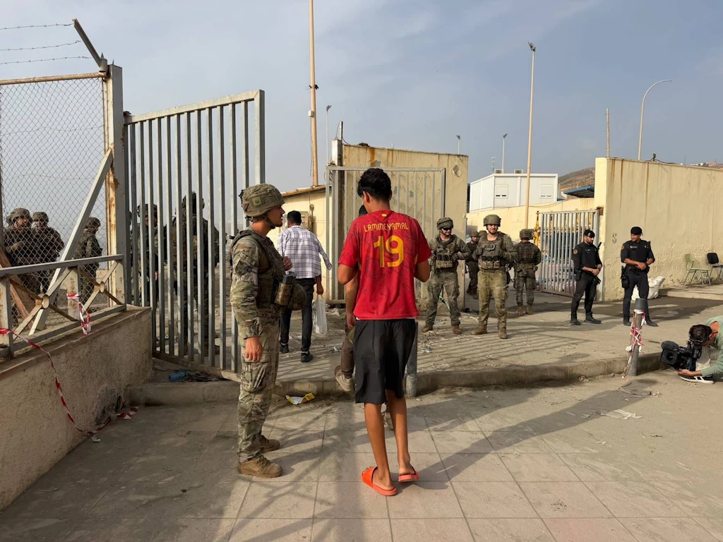Polizeibericht: Marokkos Sicherheitskräfte hinter Massenübertritt nach Ceuta