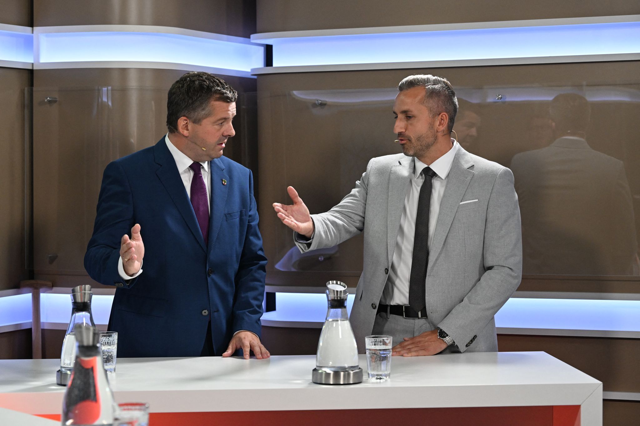 „Herr Schulze, möchten Sie Juniorpartner von uns werden?“: Das Duell vor der Landtagswahl