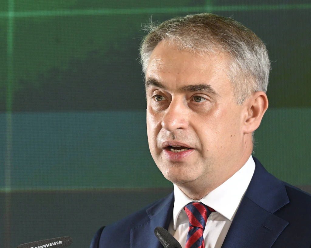 Internet für die Ukraine: Ermittlungen in Polen nach Feuer an Starlink-Station
