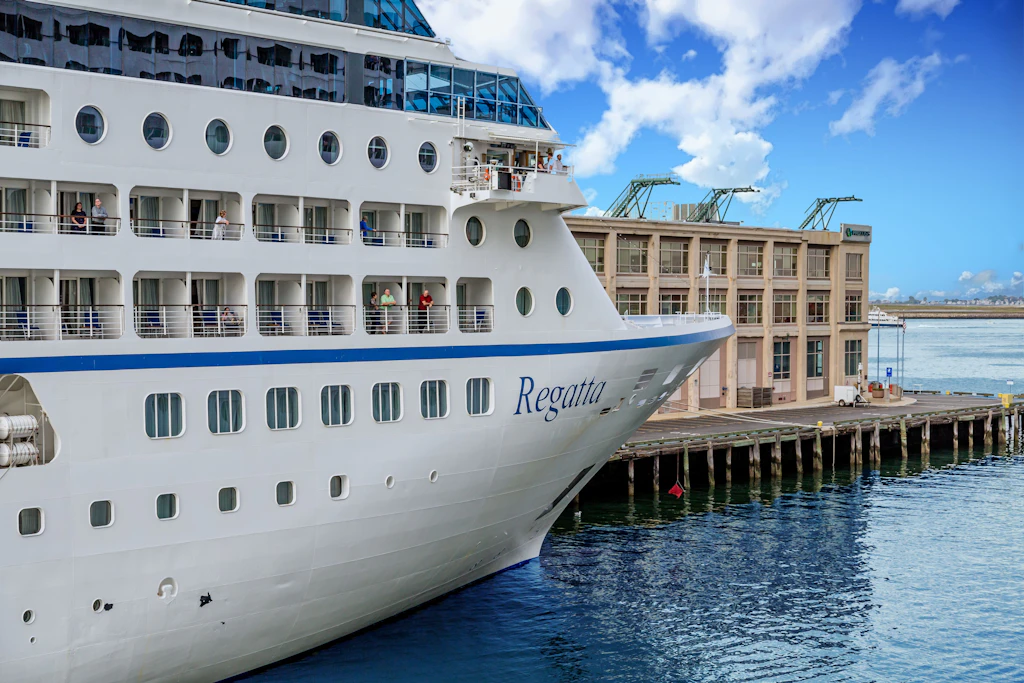 Das Kreuzfahrtschiff Regatta verfügt über 348 Kabinen und hat Platz für rund 670 Passagiere.