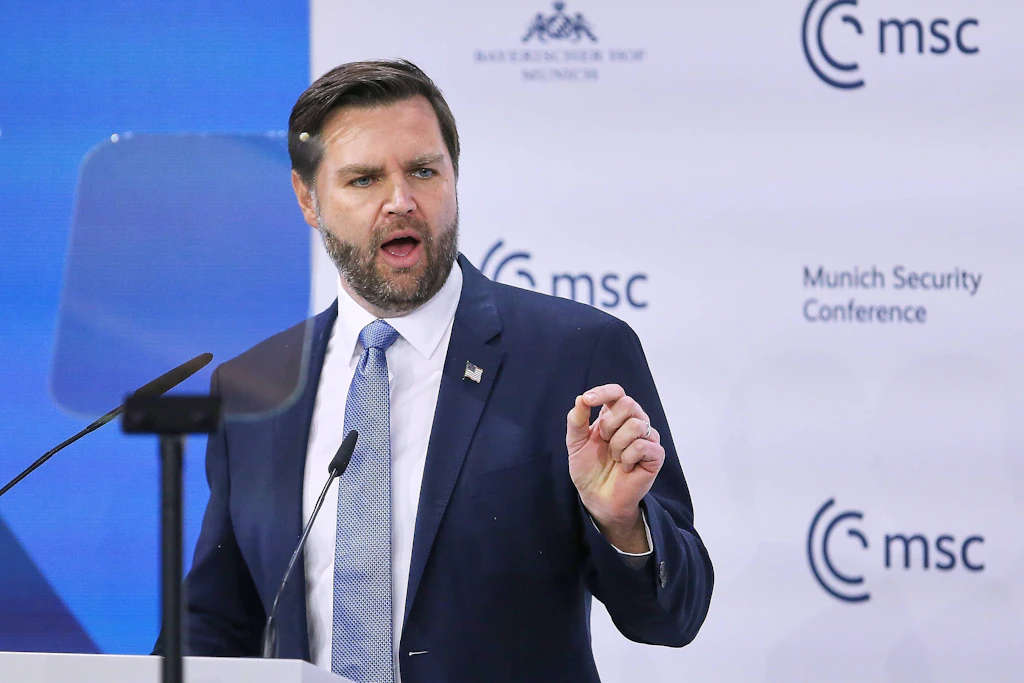 Kritik gegenüber Europa: US-Vizepräsident JD Vance bei seiner Rede auf der Münchner Sicherheitskonferenz 2025. (Archivbild)
