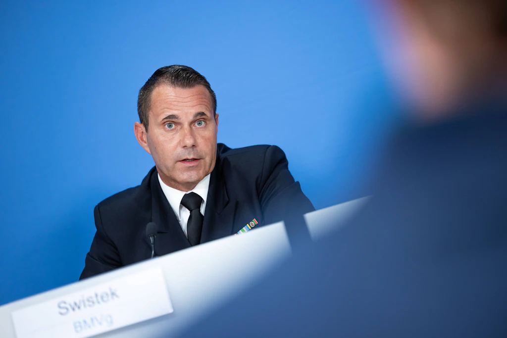 Munitionstransporte über deutsche Flughäfen: Was die Bundesregierung verschweigt