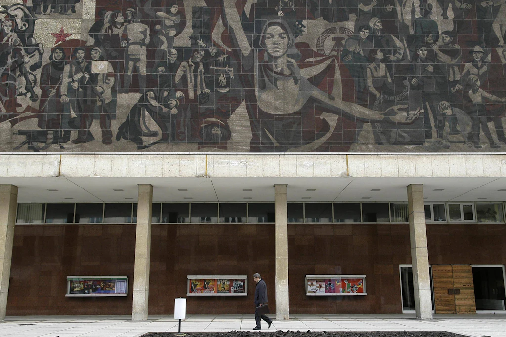 Kategorie I oder etwa nicht? Der Kulturpalast in Dresden steht seit 2008 unter Denkmalschutz.