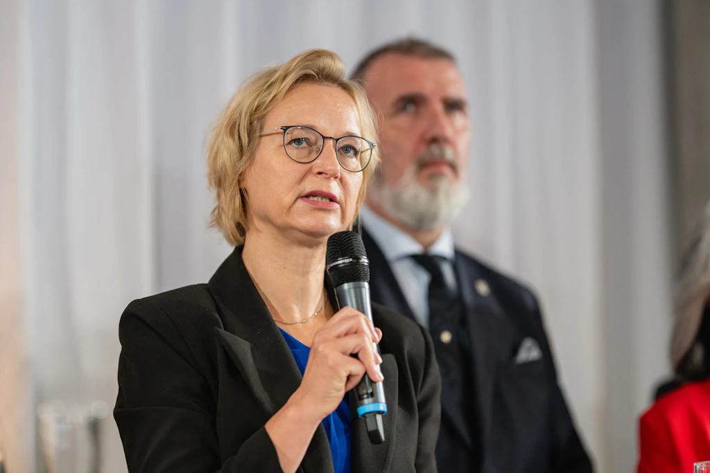BSW Thüringen: Zehn weitere Abgeordnete und Landesvorstand verlassen Partei – Koalition besteht weiter