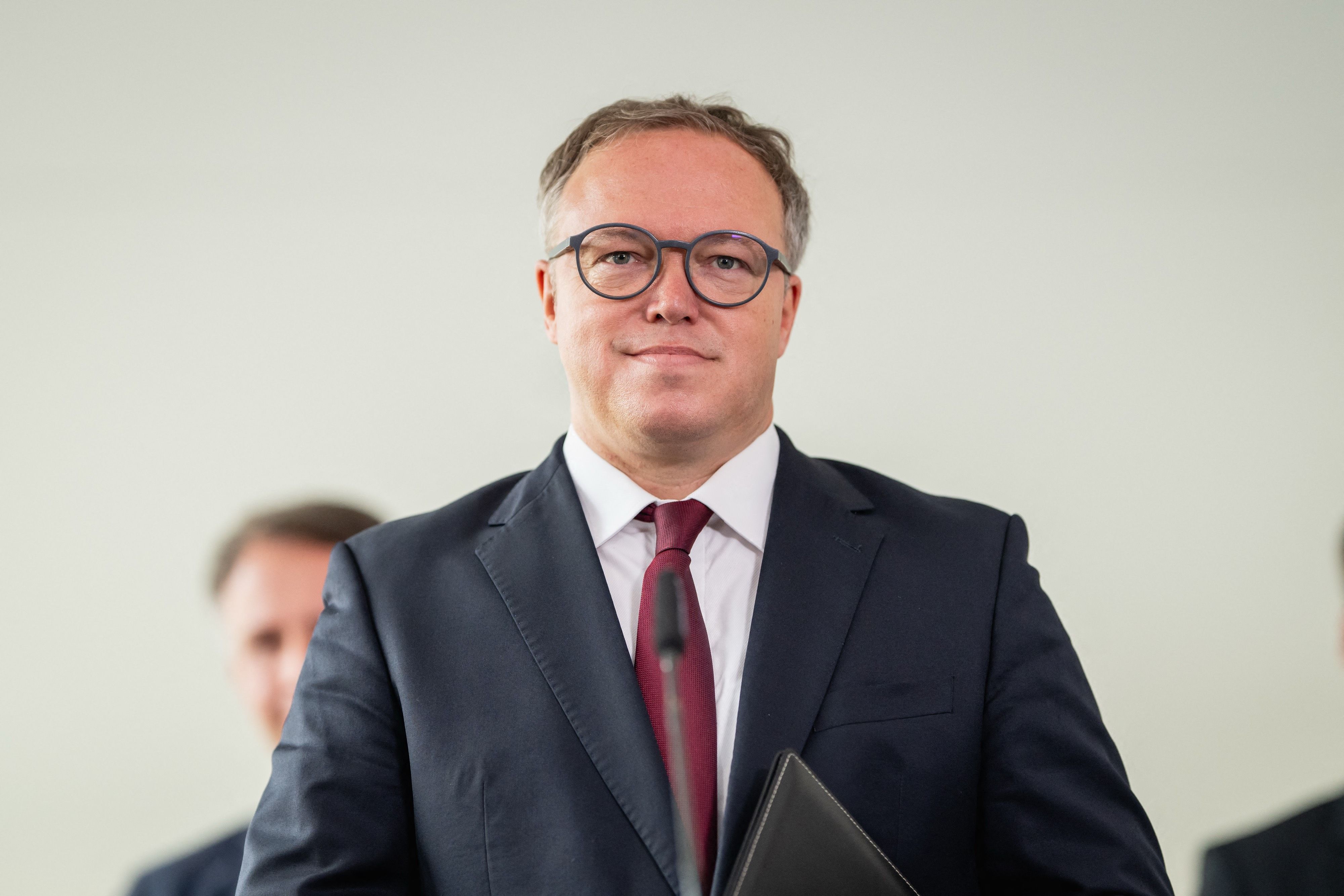 Exklusiv: „Vertrauen der Thüringer verloren“ – Mehrheit will Rücktritt von Voigt