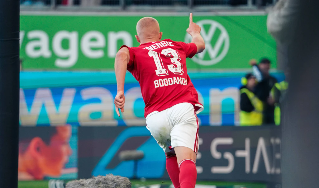 Bogdanov trifft in Nachspielzeit: Cottbus belohnt sich für furiose Aufholjagd