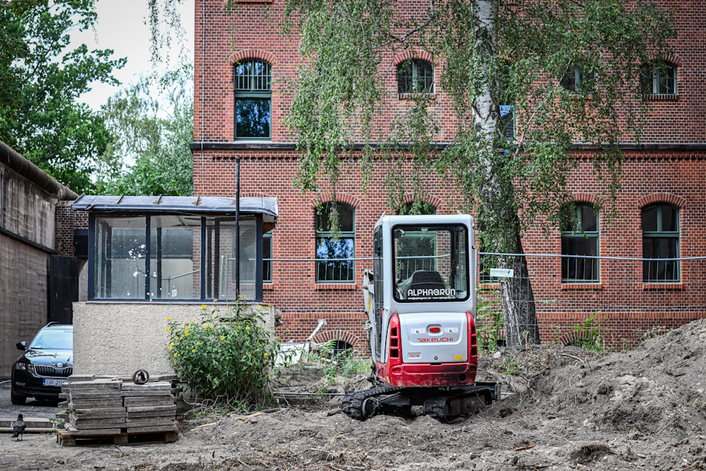 Hoher Zins und steigende Baukosten halten Investitionen in den Neubau zurück.