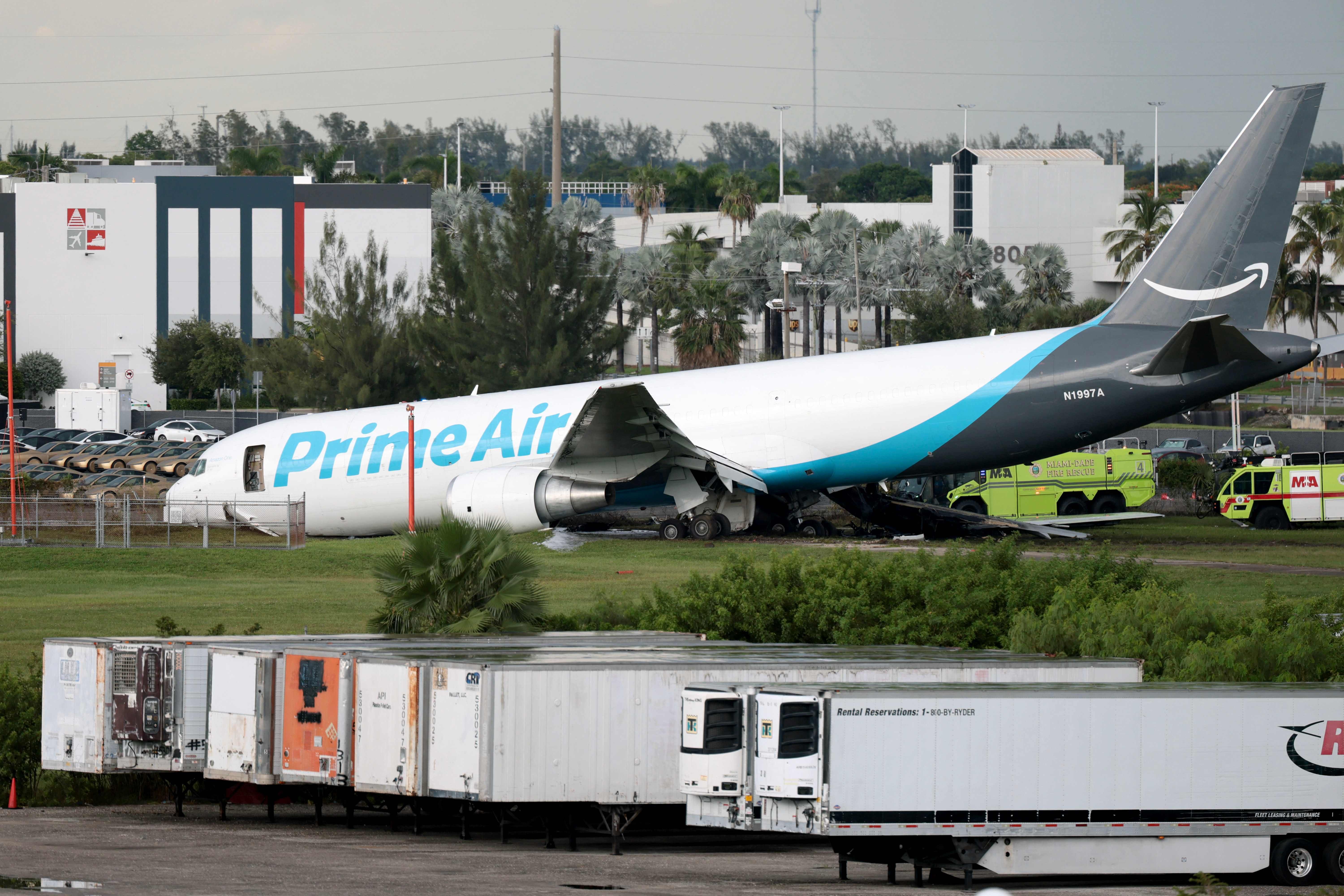 Fünf Tote nach Unfall eines Amazon-Flugzeugs in Miami