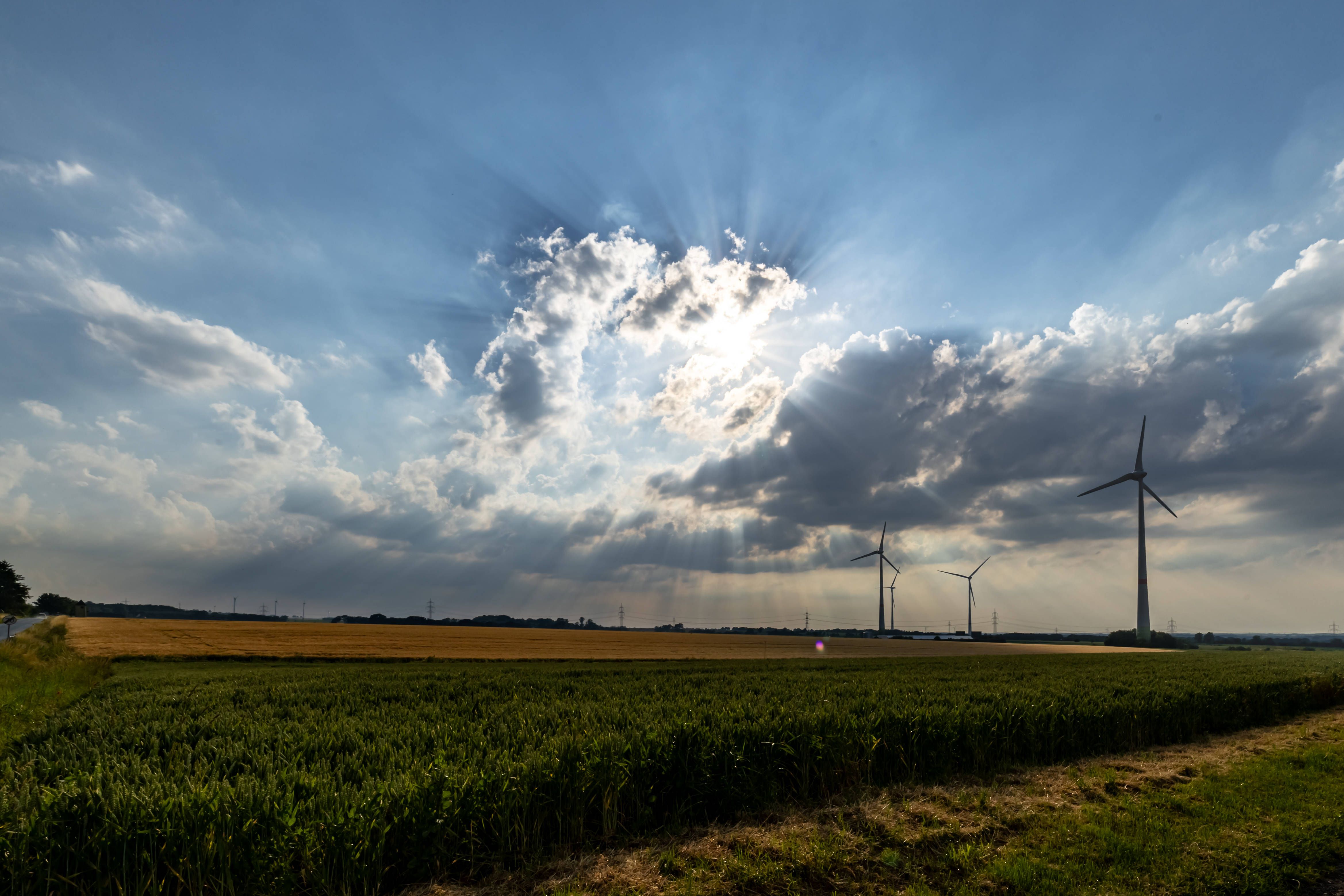 33 Grad ab morgen: Heute ist der letzte ruhige Tag der Woche