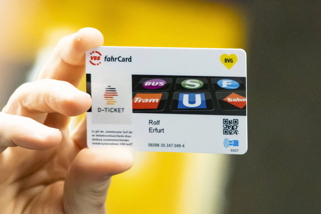 Wer sein Deutschlandticket über den VBB bezieht, müsste auf DB direkt umsteigen, um die Rabatte nutzen zu können.
