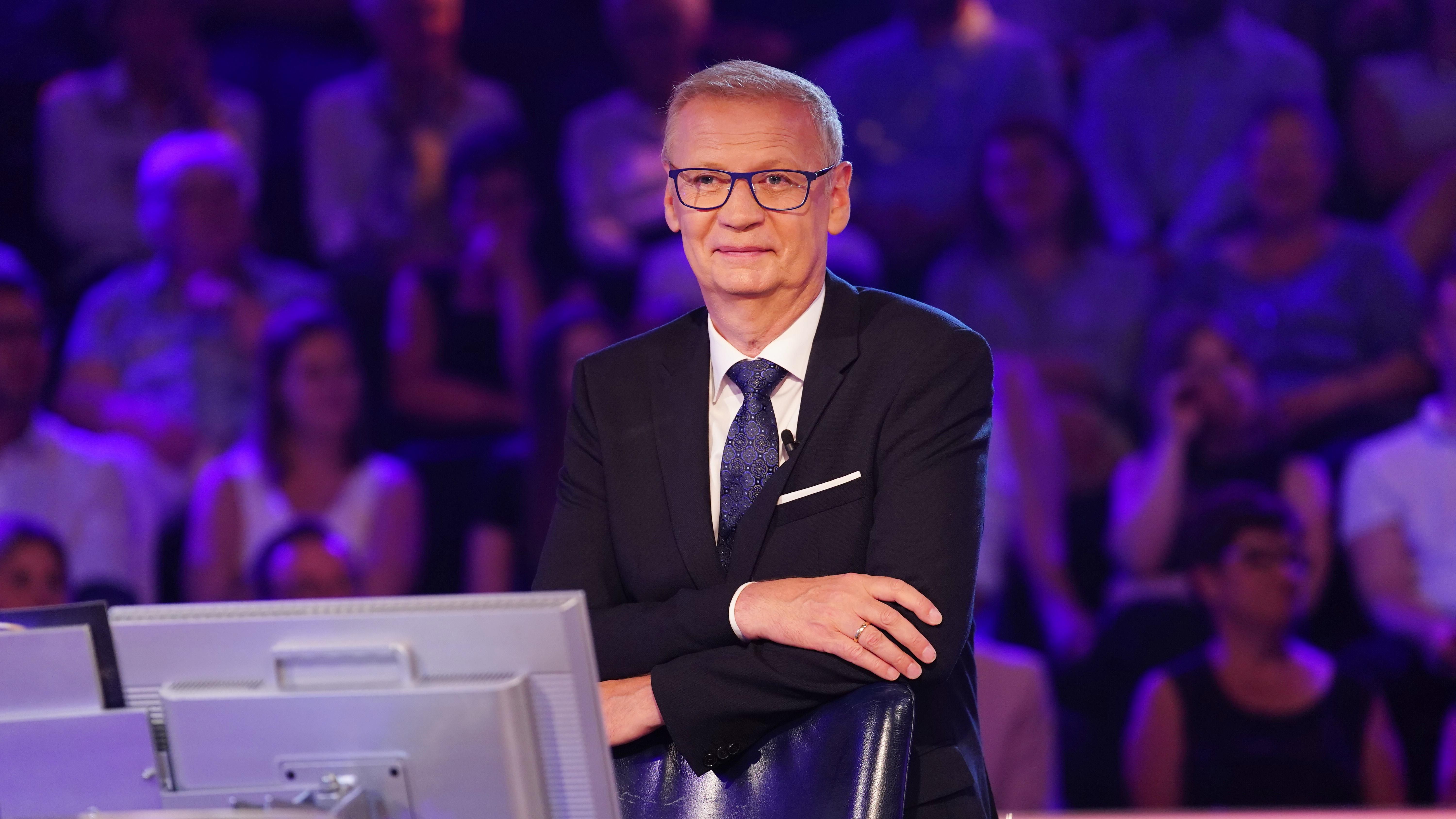 Gozitaner bei „Wer wird Millionär“: Junge Frau vertraut Rentnerin nicht – Geld weg!