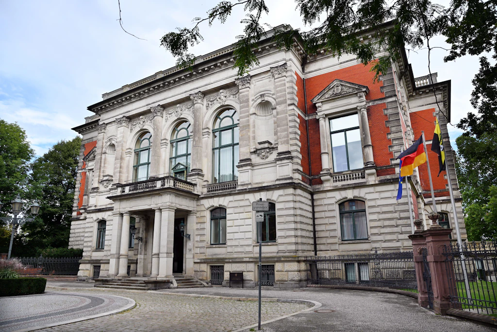 Die Staatskanzlei im Magdeburg, der Regierungsiz des Ministerpräsidenten.
