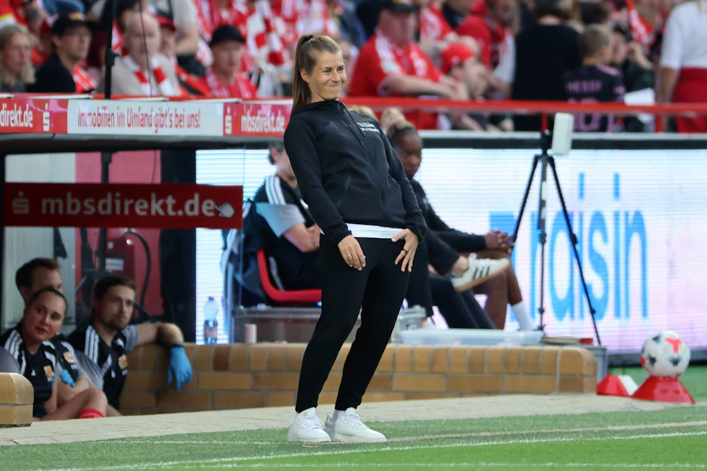 Trainerin Marie-Louise Eta peilt mit den Union-Frauen die Trendwende beim Spiel in Köln an.