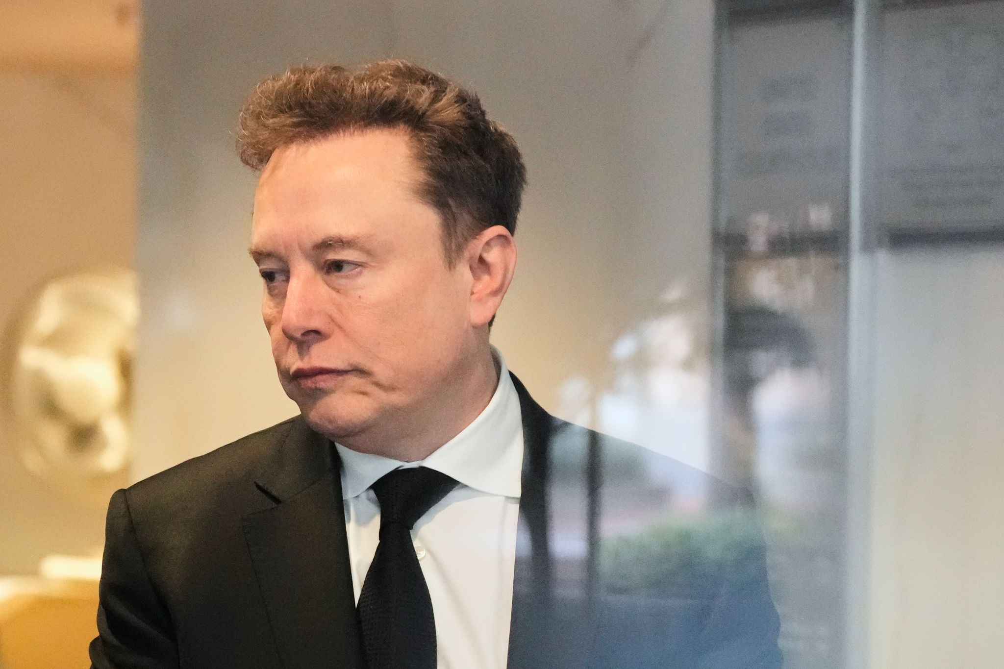 Elon Musk: Ex-Partnerin enthüllt Aussage über „Armee an Kindern“ vor Bürgerkrieg