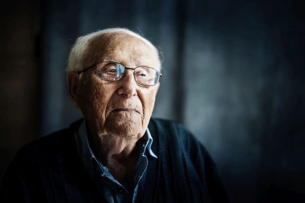 Güner Balci erzählt die Geschichte eines Shoah-Überlebenden