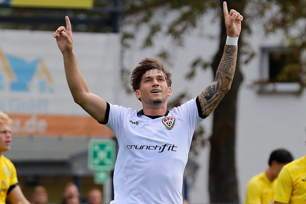 Ludwig Bölke feiert sein 1:0 für den  BFC Dynamo in Luckenwalde. Kann er auch gegen Tasmania jubeln?