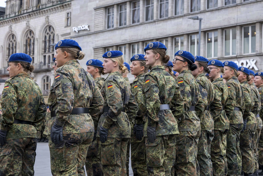Im Sanitätsregiment 1 in Weißenfels sollen Rekrutinnen Opfer von sexuellen Übergriffen geworden sein (Symbolbild).