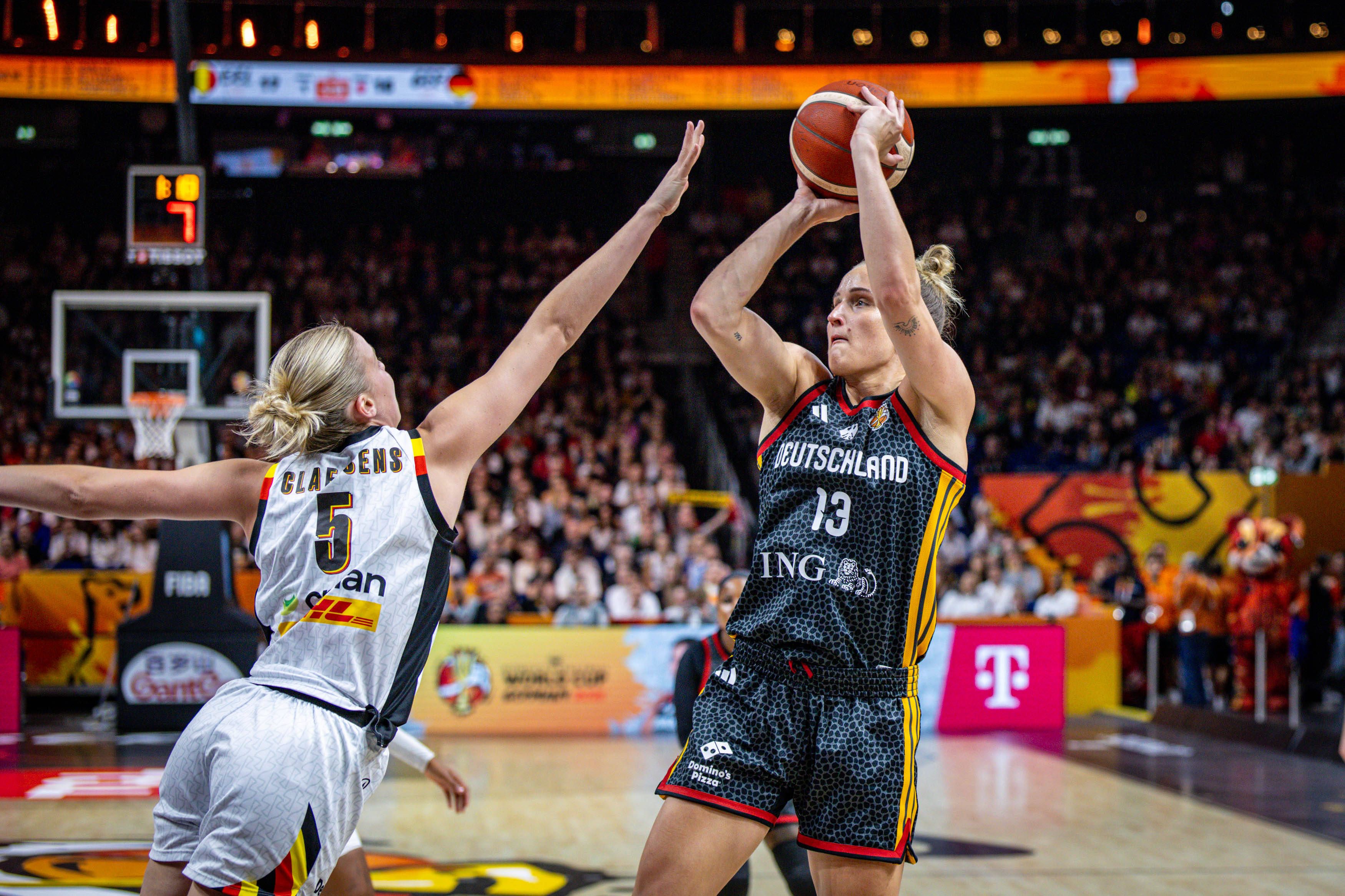 Basketball-WM in Berlin: Deutschland wirft Europameister raus und steht im Halbfinale