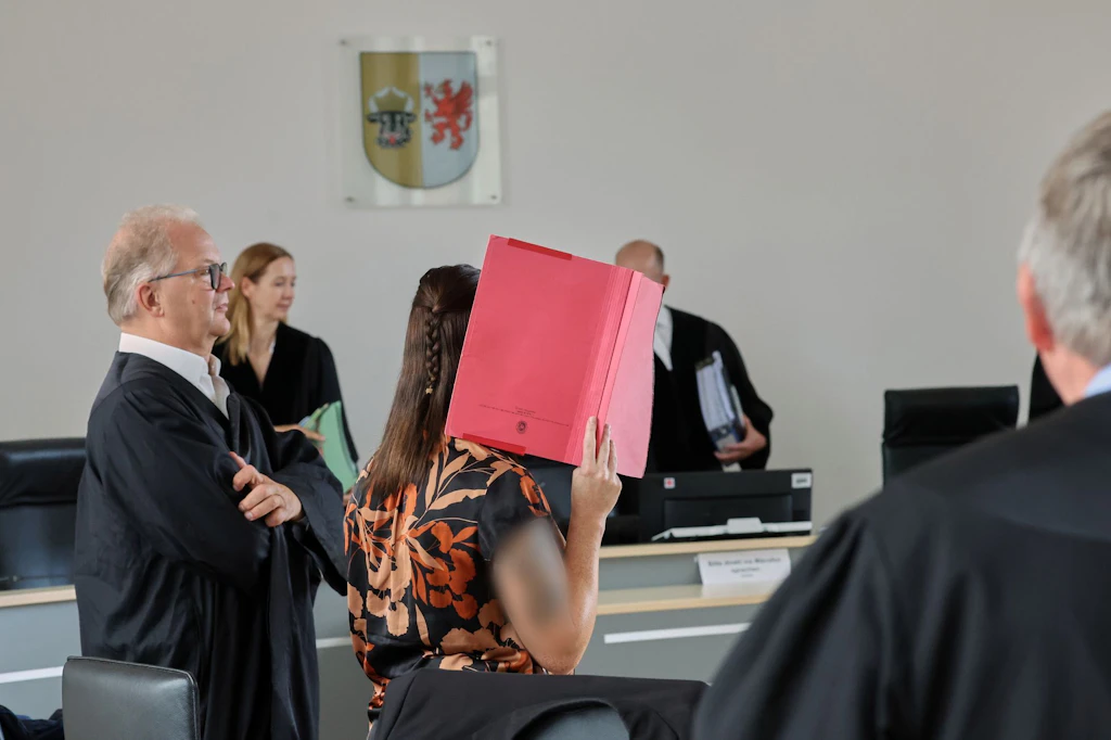 Die Angeklagte spricht vor Gericht unter anderem über die Beziehung zu Fabians Vater.