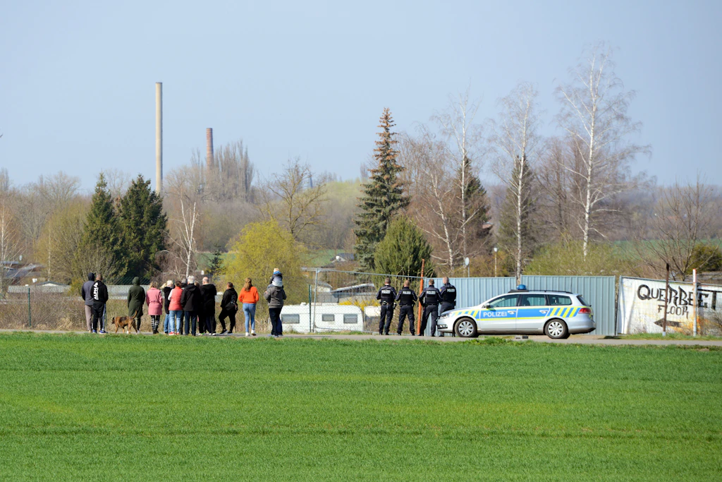 Am 31. März 2026 wurde der Campingplatz behördlich geschlossen. Die verbliebenen Camper wurden wenige Tage später durch die Polizei hinausbegleitet.