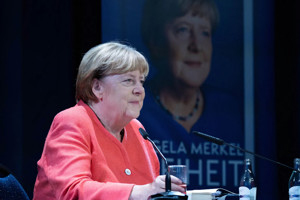 Merkel warnt vor falschem Umgang mit der AfD: „Werden scheitern“